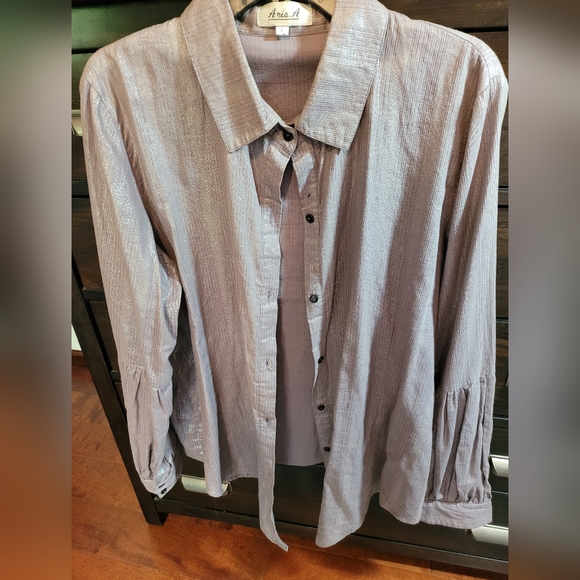 ANIS A Blouse - Picture 1 of 4